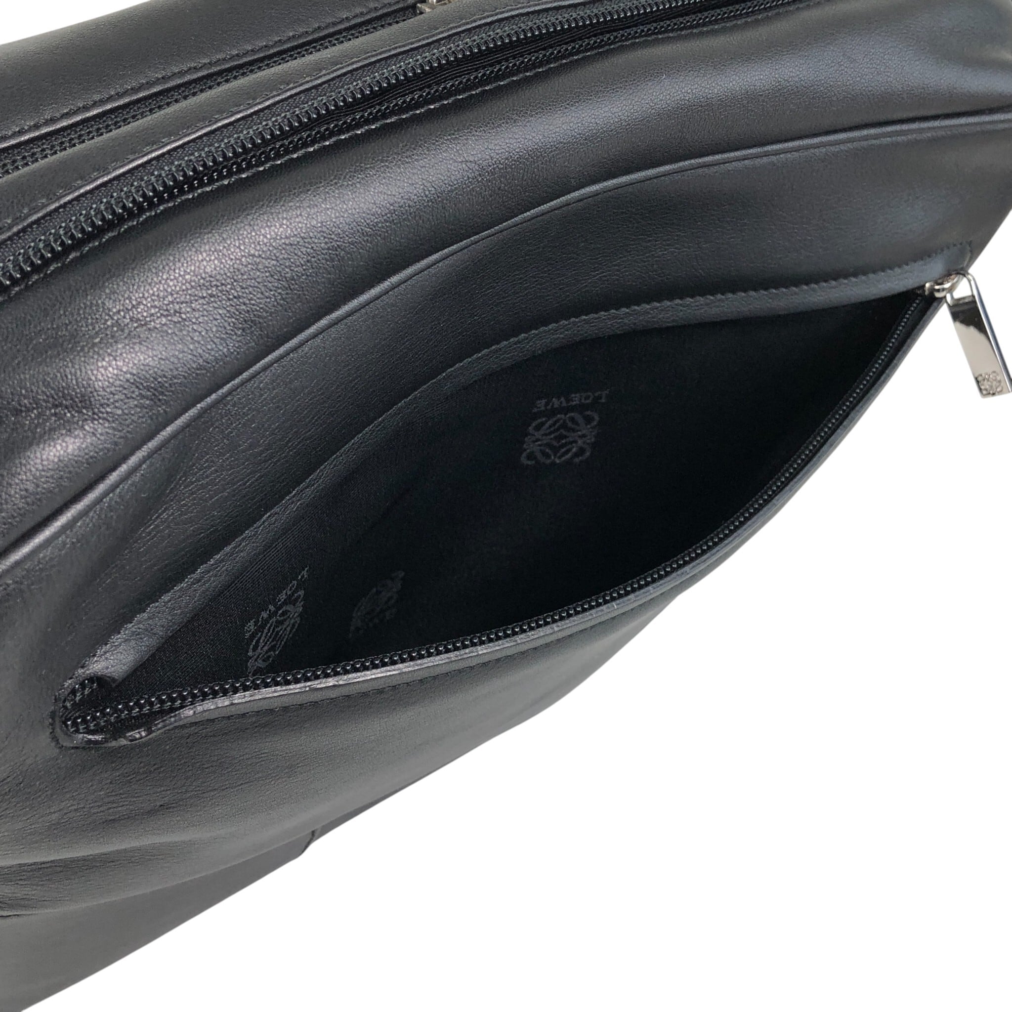 LOEWE ロエベ ショルダーバッグ ブラック アナグラム レザー vintage
