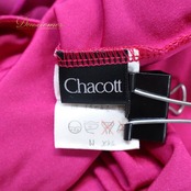 社交ダンス 衣装 Chacott チャコット レオタード レッスンウェア ピンク系 マゼンタカラー フリル チュール 長袖 透け感 ボタン 日本製 華やか 鮮やか かわいい 練習 おしゃれ 上品 レッスン 練習着 無地 シンプル キュート