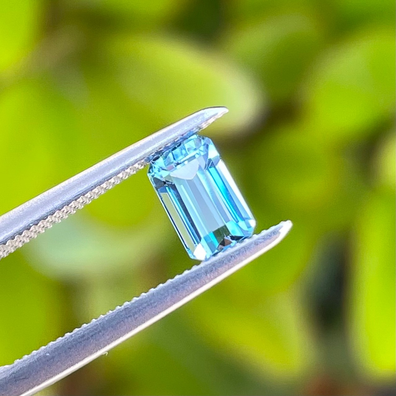 タトゥーアクアマリン⑧ 6.2x3.9mm, 0.65ct ブラジル産