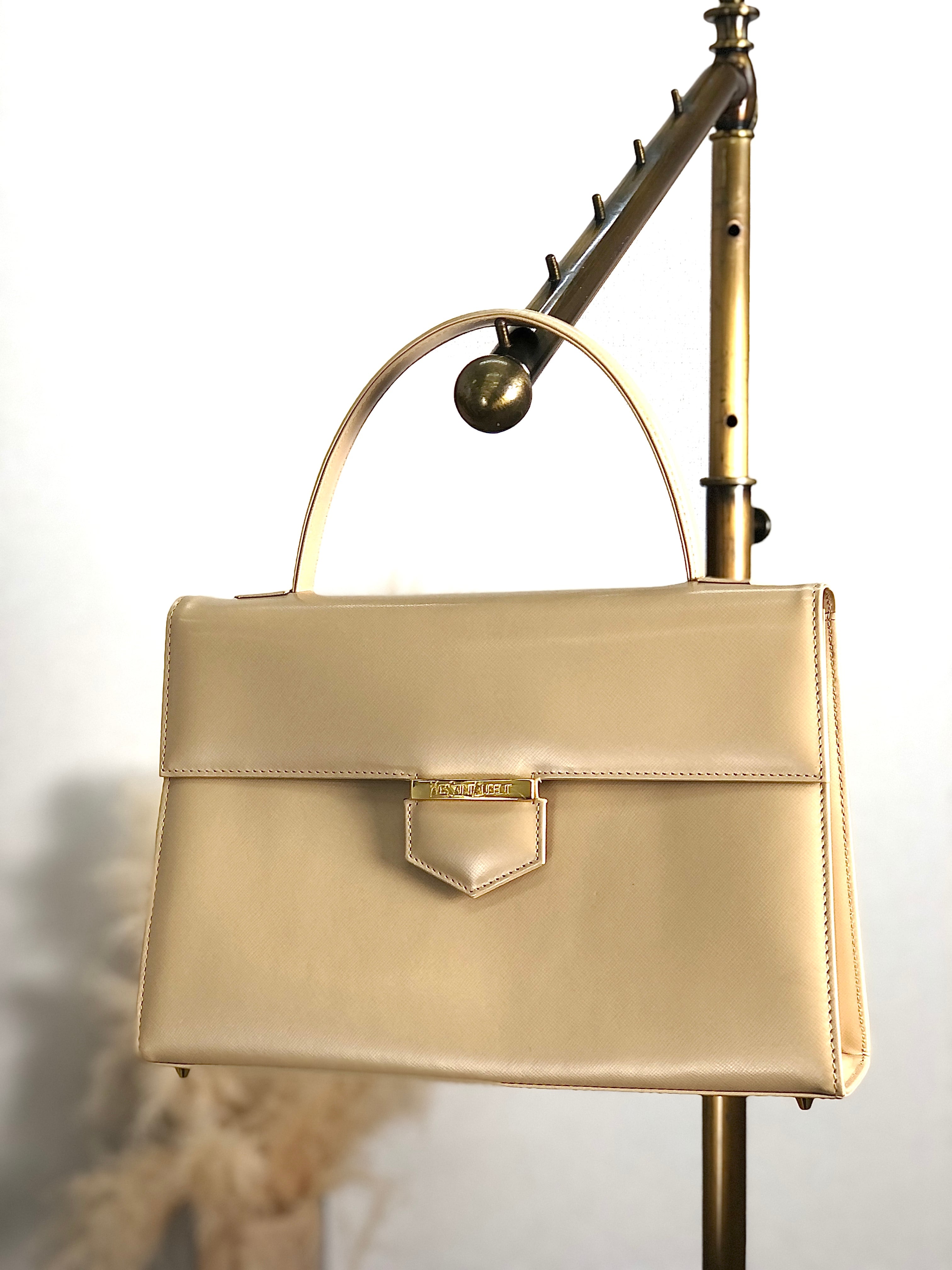 Yves Saint Laurent ベージュ ハンドバッグ