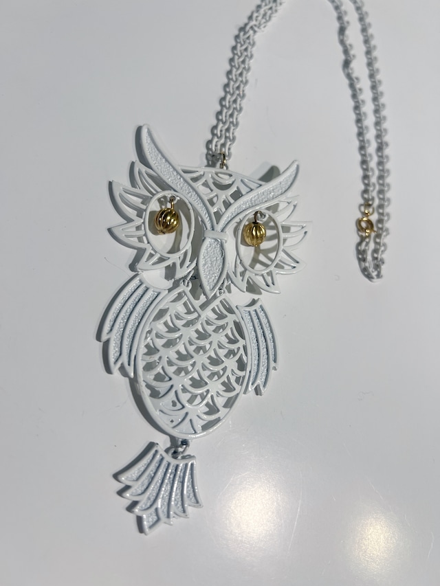 70s -80s white × gold owl necklace  ( ヴィンテージ フクロウ ネックレス )