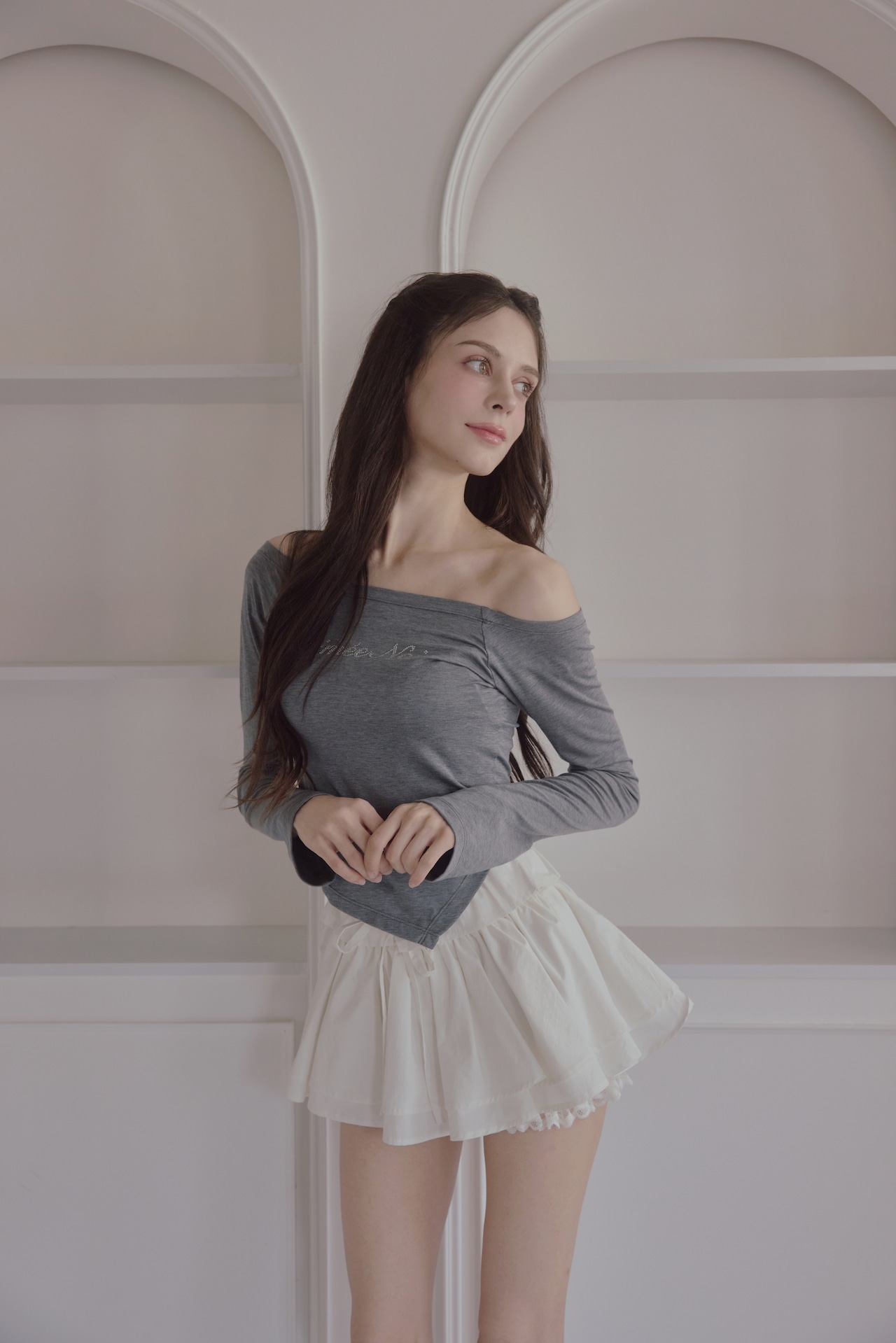 Off-shoulder stone tops