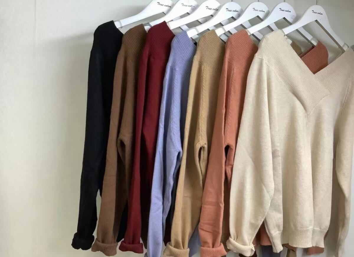 オフショルニット　AJ4Z4039-520