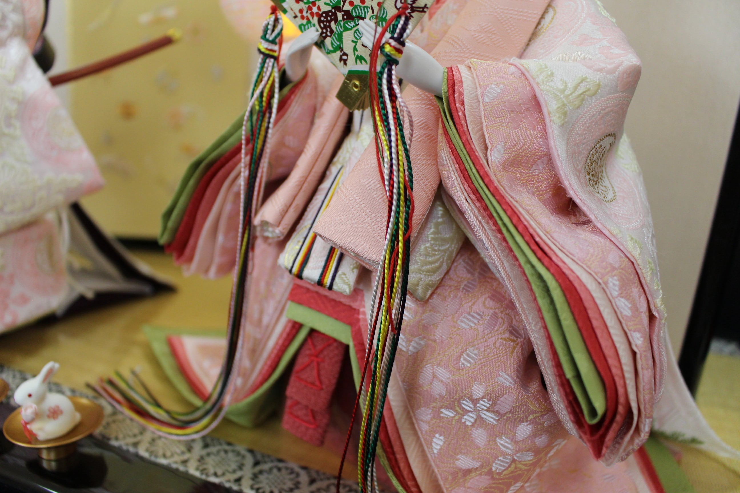 1点物 ワンランク上の正絹 汕頭刺繍 お雛様 吉徳大光 平飾り 雛人形・