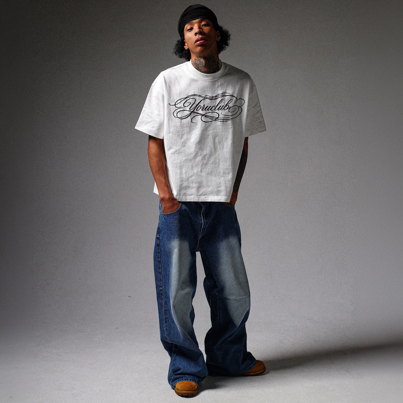 SCRIPT LOGO HEAVYWEIGHT TEE