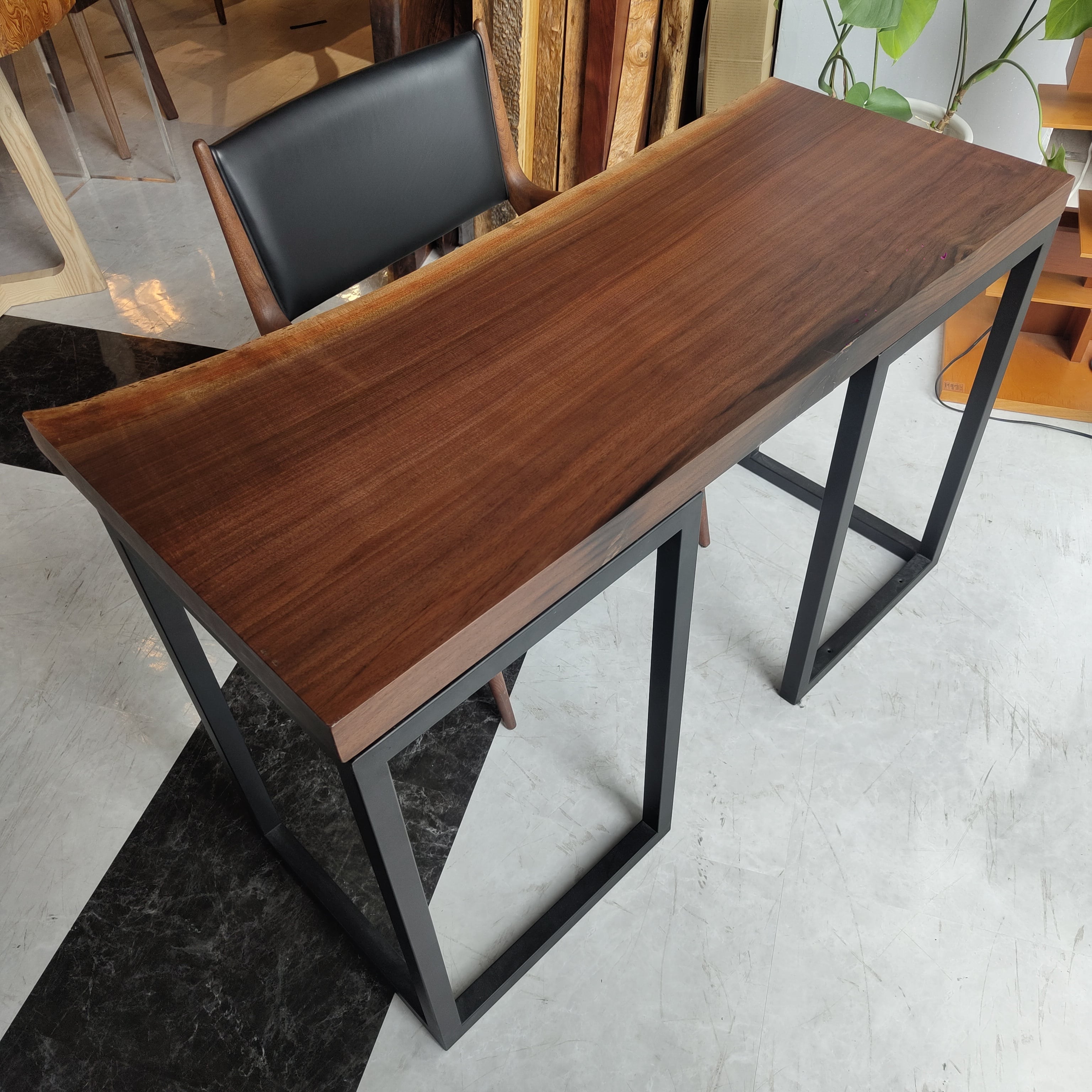 一枚板の椅子 Simple - Modern ダイニングチェア 曲線 × プライウッド（板座