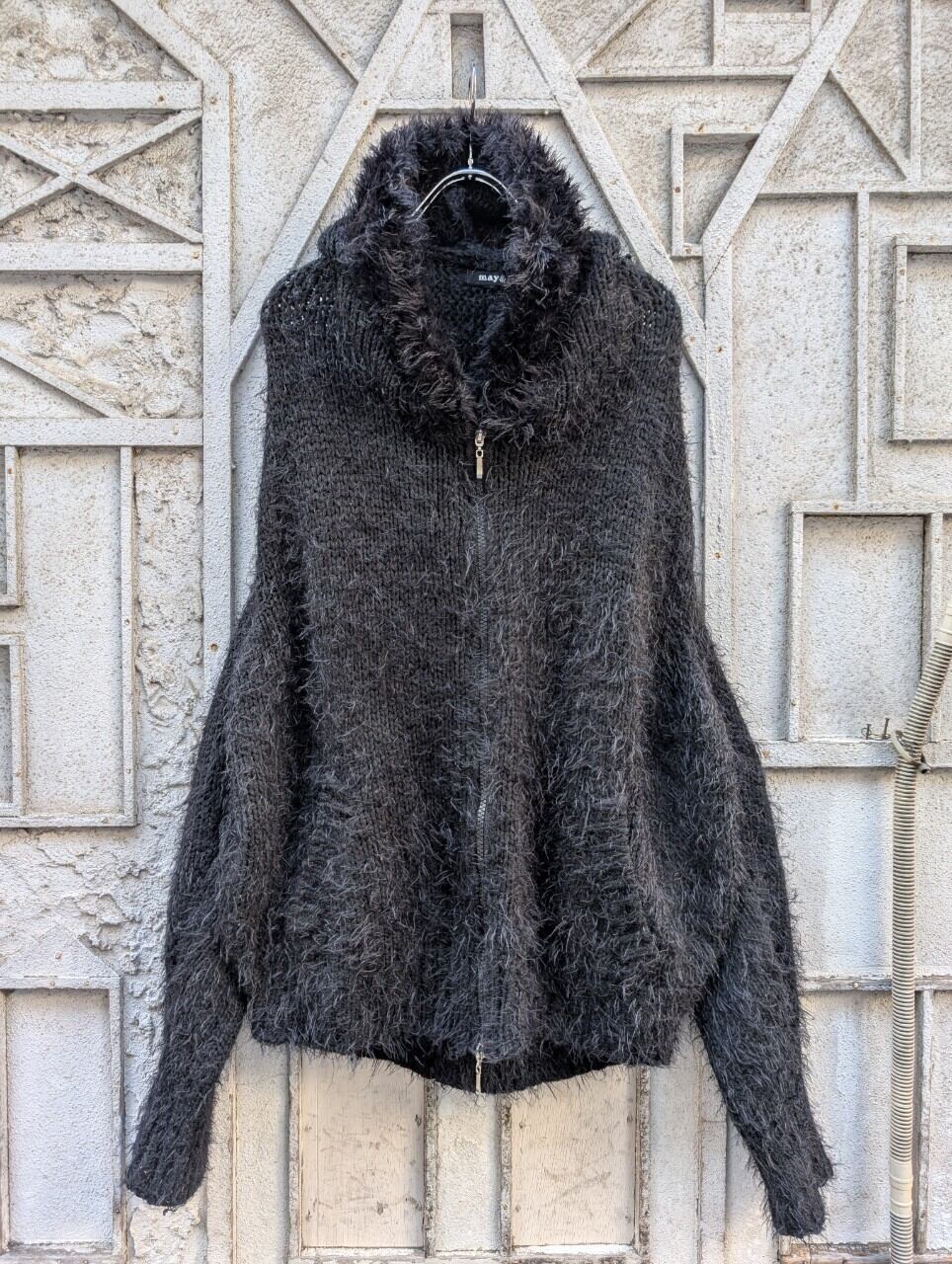 "MAY & CO" double zip knit