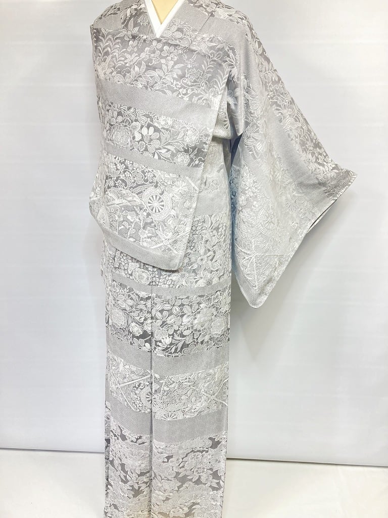 単衣】山岡古都 訪問着 染織美術品 御召し 天目織 花柄 正絹 白 黒