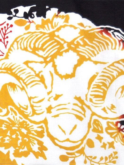 2015年 干支手ぬぐい 「空飛ぶ黄金の羊」 [D84] | Rumi Rock Store