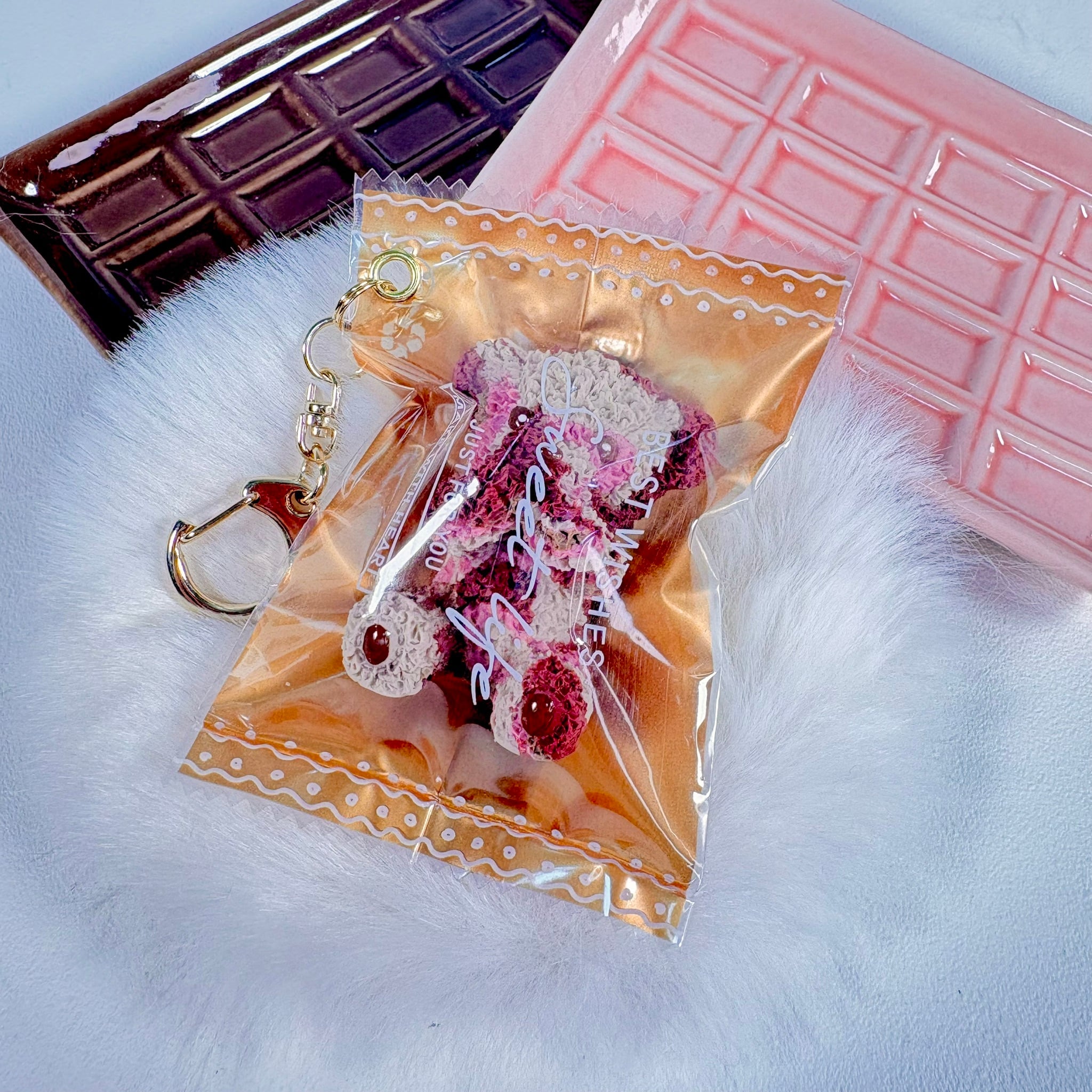 レアくまさんチョコキーホルダー