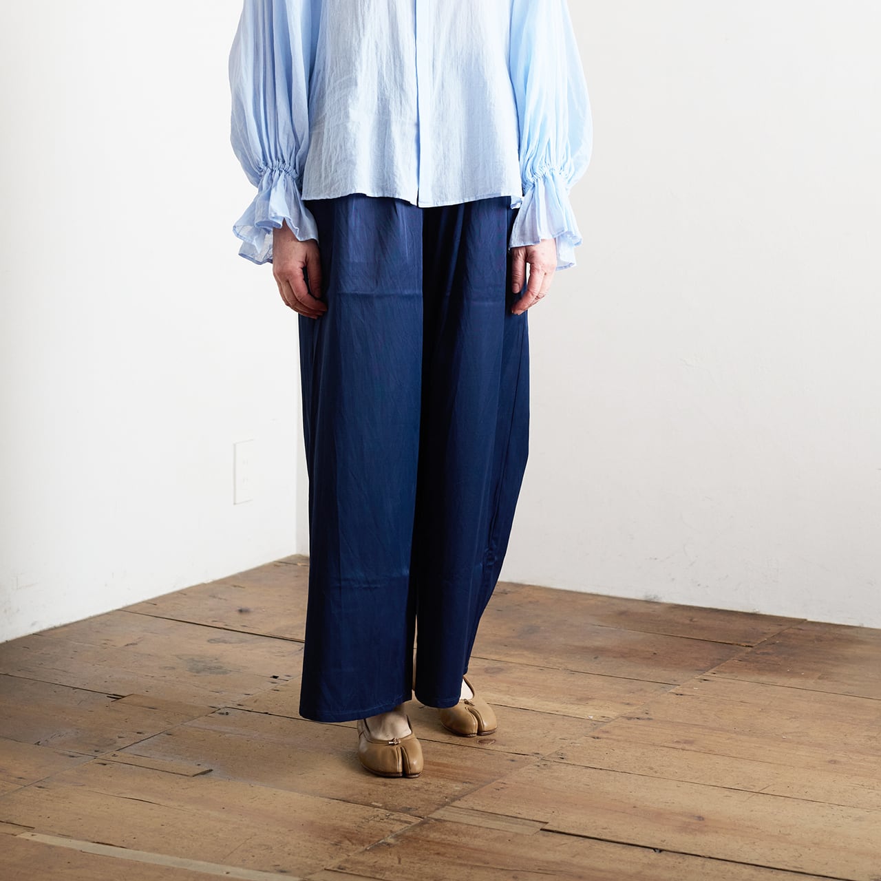 suzuki takayuki スズキタカユキ gathered pants Ⅰ azurite | les