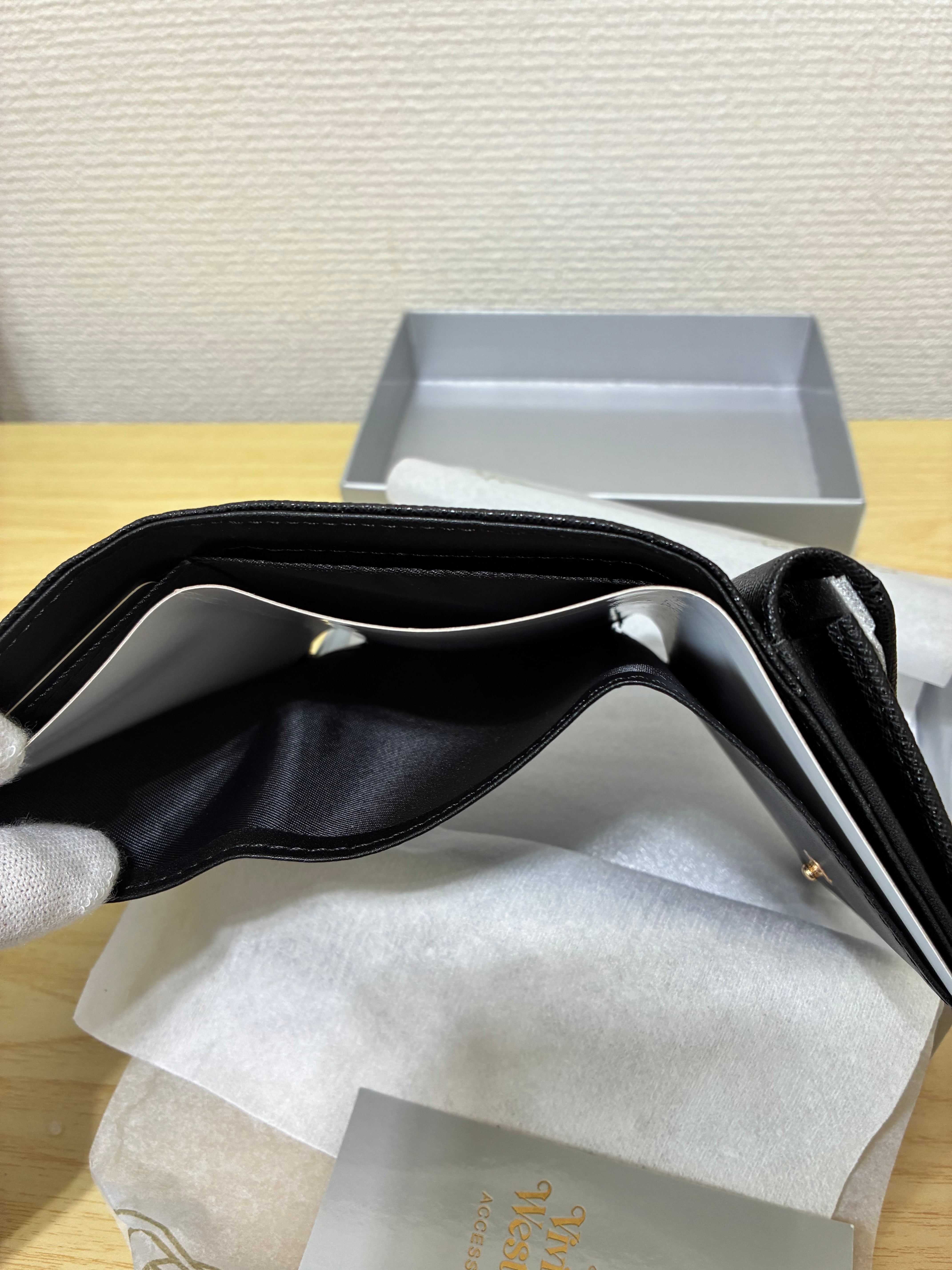 Vivienne Westwood ヴィヴィアンウエストウッド 三つ折り財布 ミニ財布