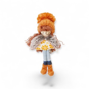 【冬ドール☃】ニット帽を被ったハワイアンガールの冬支度 (デイジー)