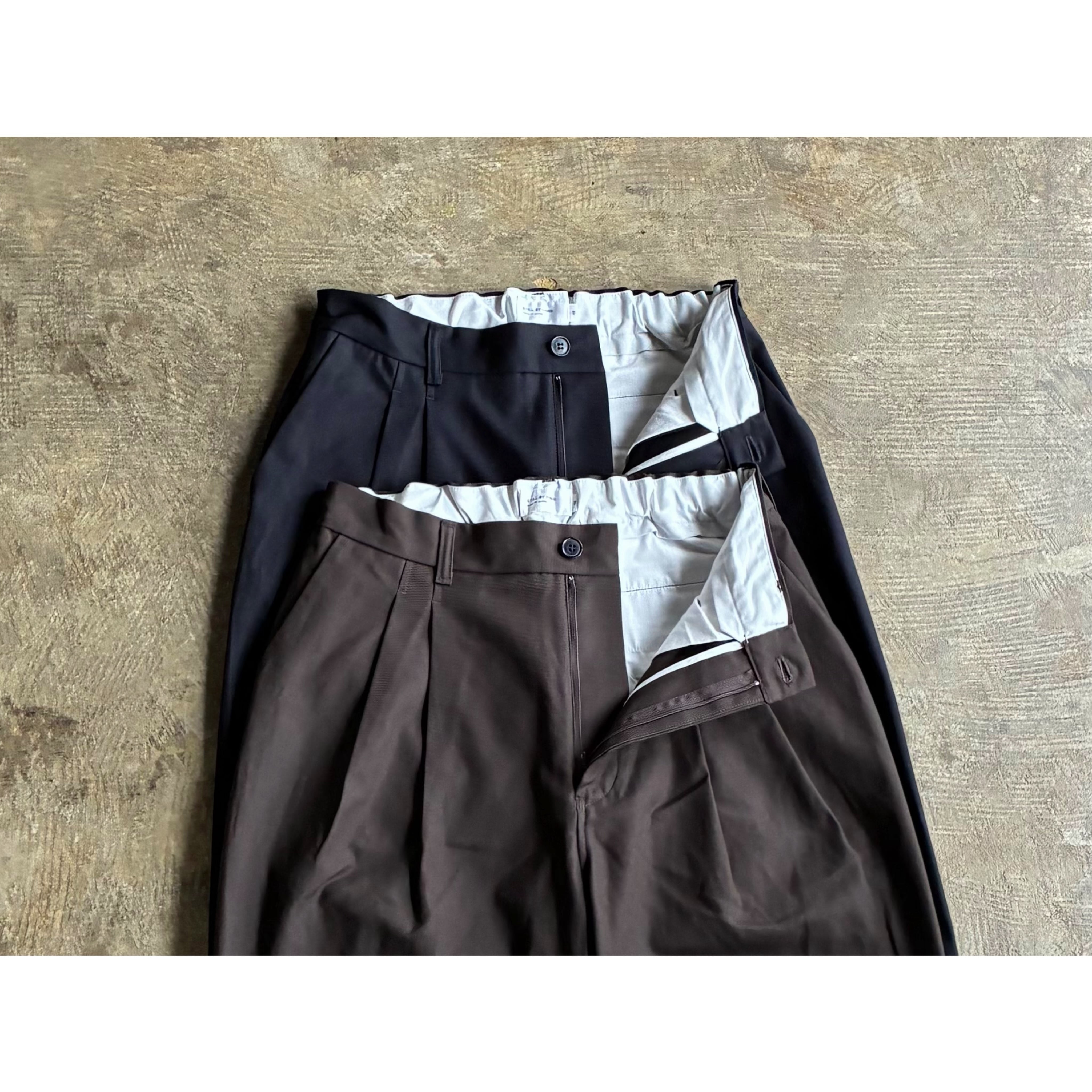 STILL BY HAND(スティル バイ ハンド) Cotton Twill Deep Tuck Pressed