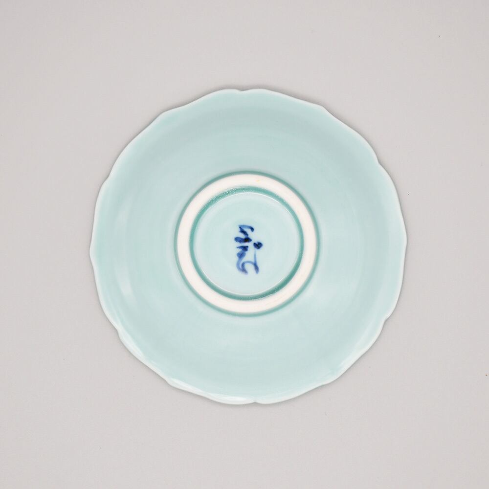 青磁色絵菊花富士図 桔梗渕皿 | 肥前吉田焼 陶磁器の与山窯