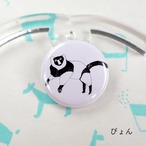 【CHIQON】ROUND  缶バッチ「ぴょん」