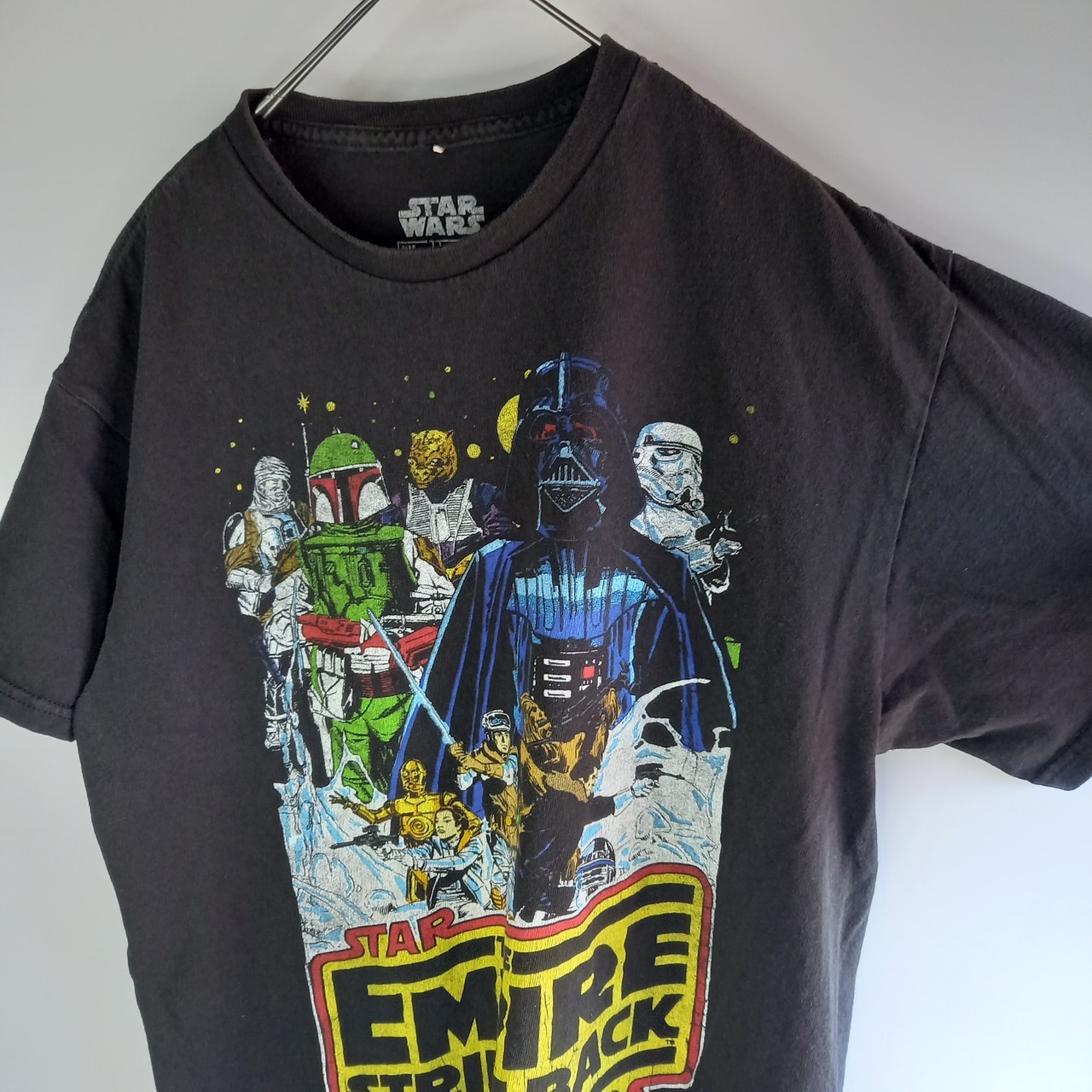 STAR WARS　帝国の逆襲　クルーネック　Tシャツ　ダースベイダー　黒