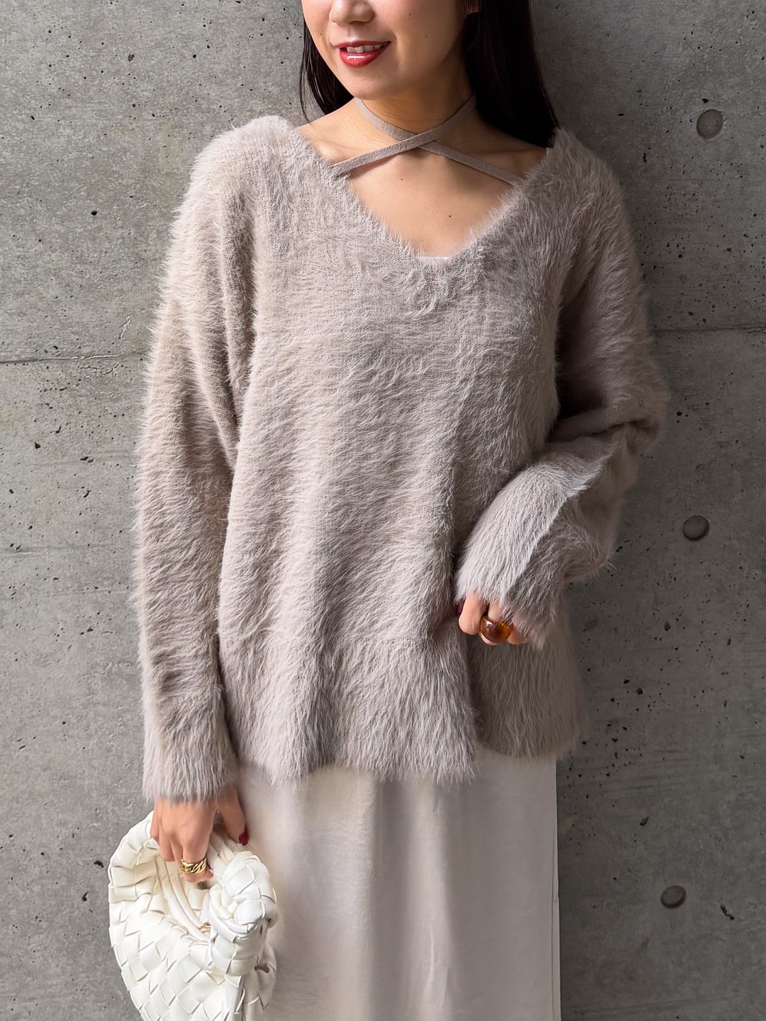 BULKY FEATHER V-NECK KNIT(バルキーフェザーVネックニット)【7549141】select by Bou jeloud