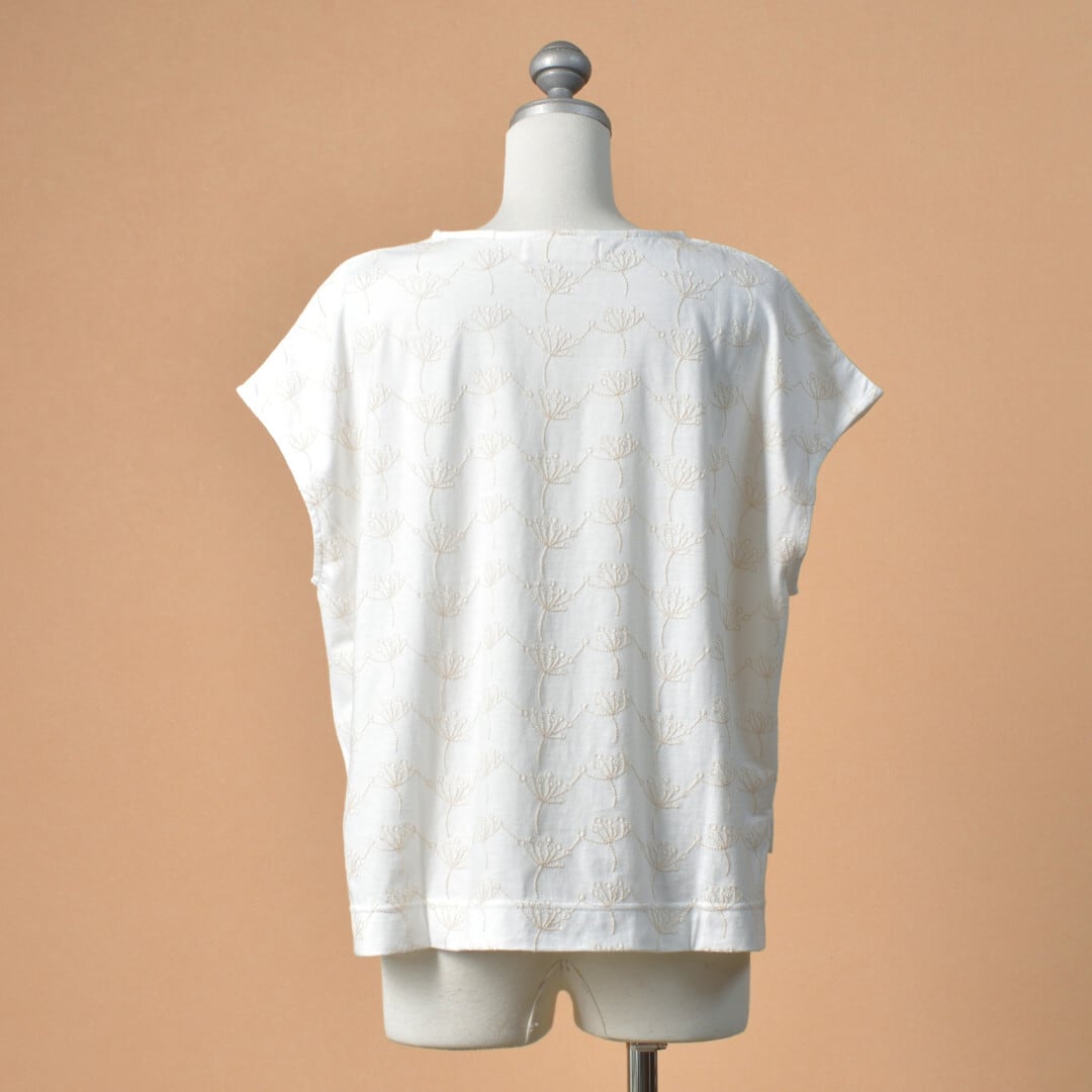 ➉VIVIENNE TAM 刺繍　フレンチスリーブ ➉VIVIENNE TAM 刺繍 フレンチスリーブ