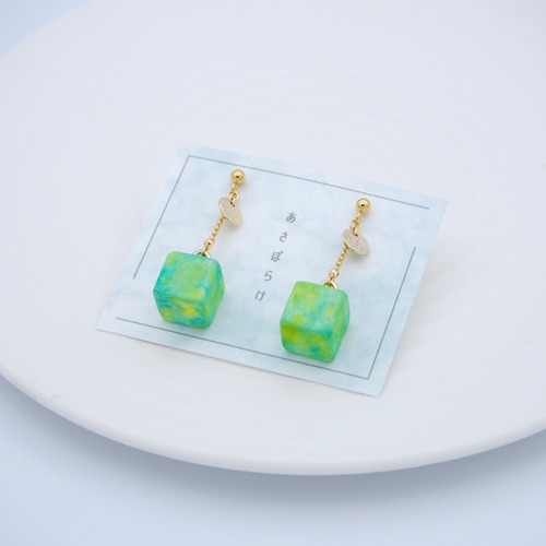 森の落としもの