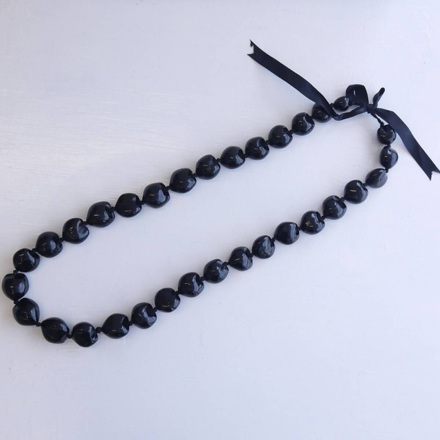 ★ハワイ直輸入★ククイレイ／ククイナッツ／フラダンス／Hula／kukui＜ブラック／シャイン＞