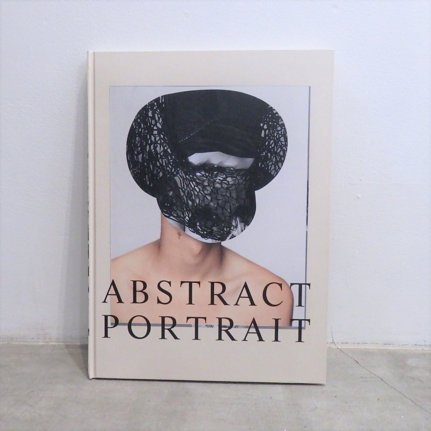 ABSTRACT PORTRAIT / ヒロ杉山 | 百年