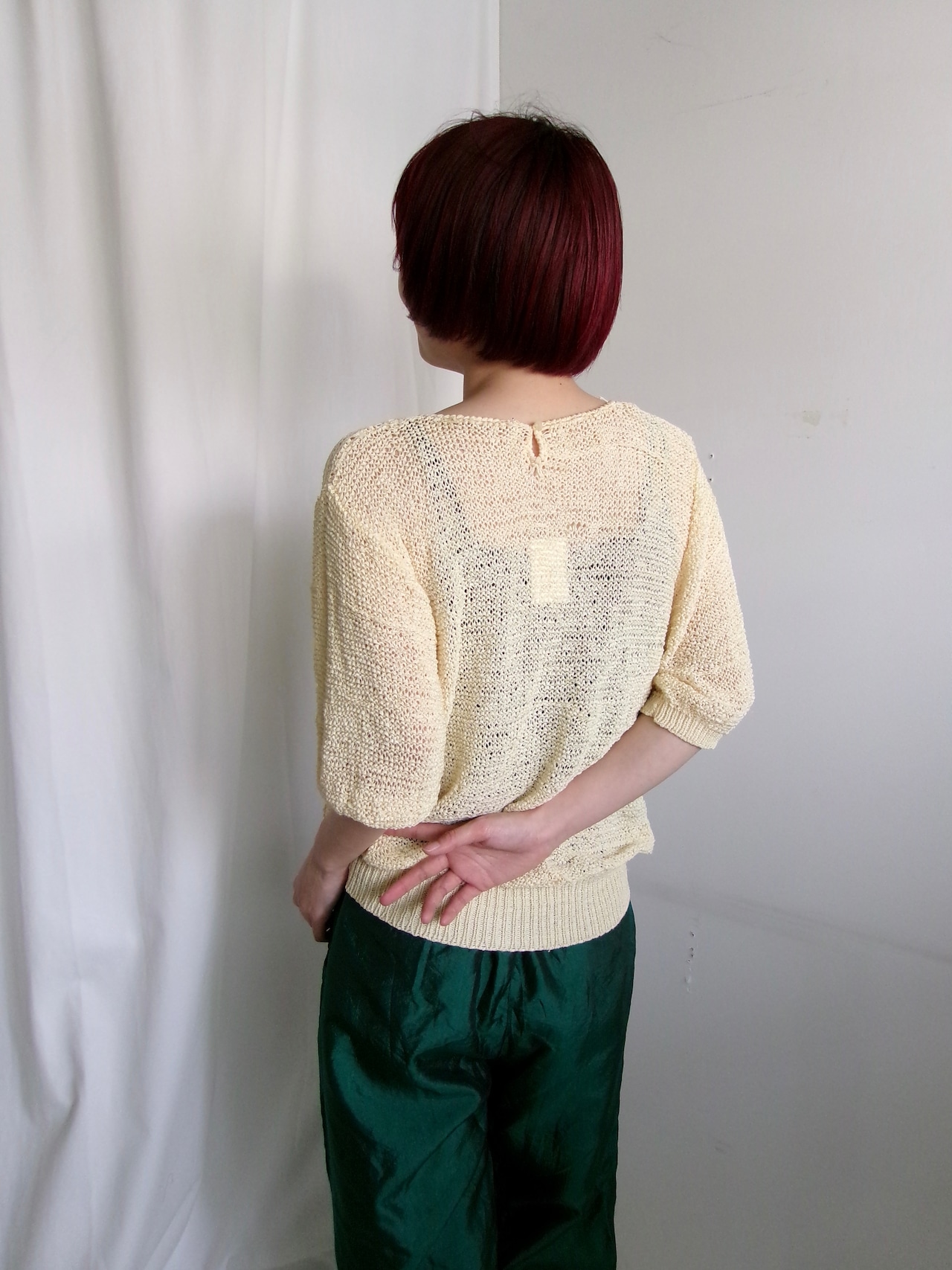 Half sleeve spring top