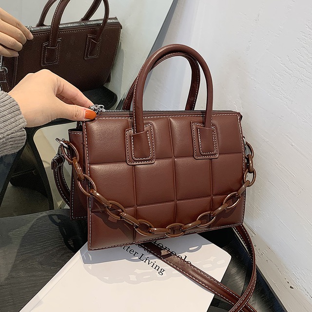 オータムウィンターレッド 秋物 冬物 スクウェア メッセンジャーバッグ 手作りハンドバック6677346608