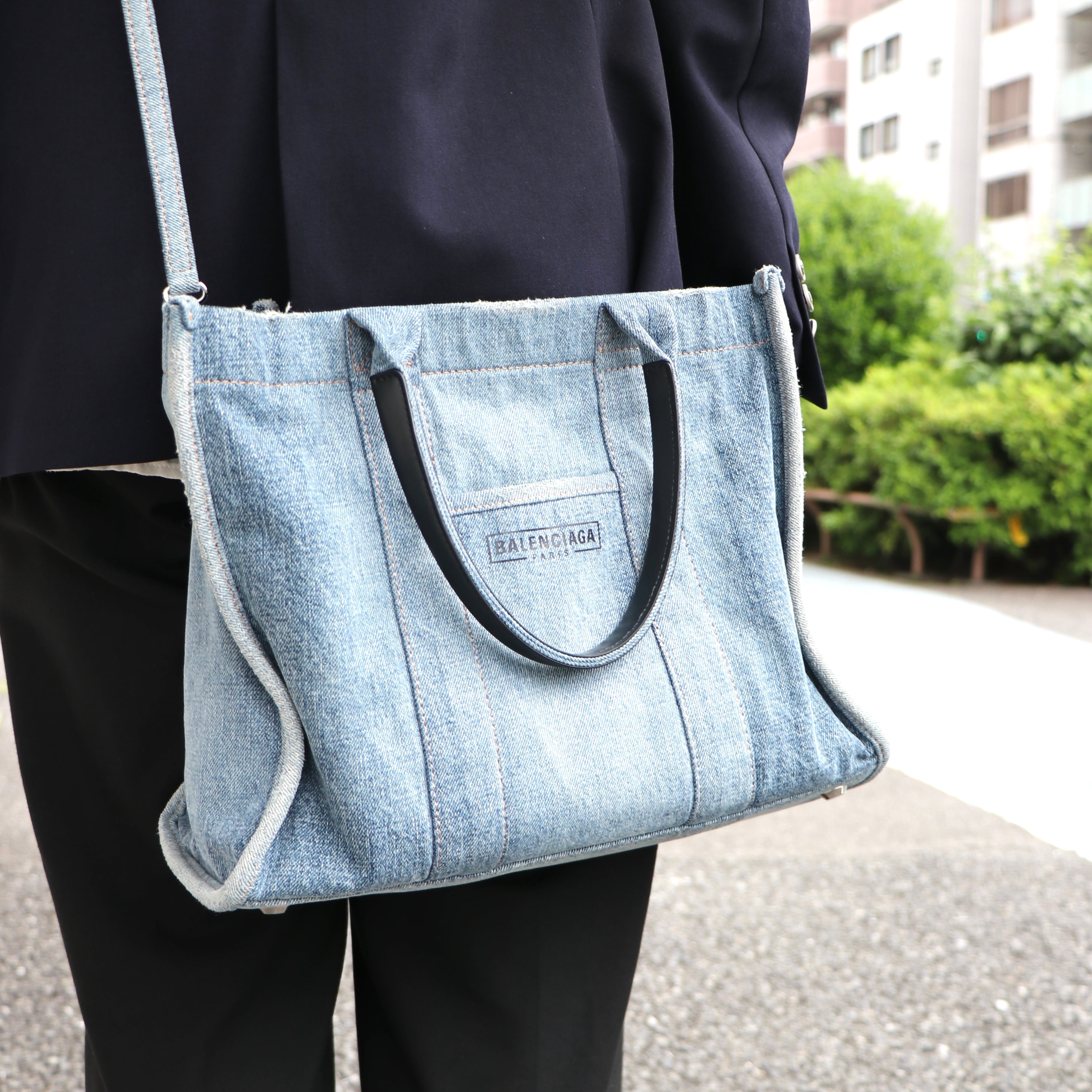 BALENCIAGA バレンシアガ ハードウェア デニム トートバッグ | 2122