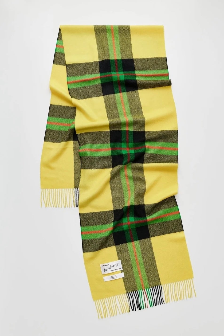 MAGNIBERG【Queen Scarf 405 -Field yellow tartan-】
