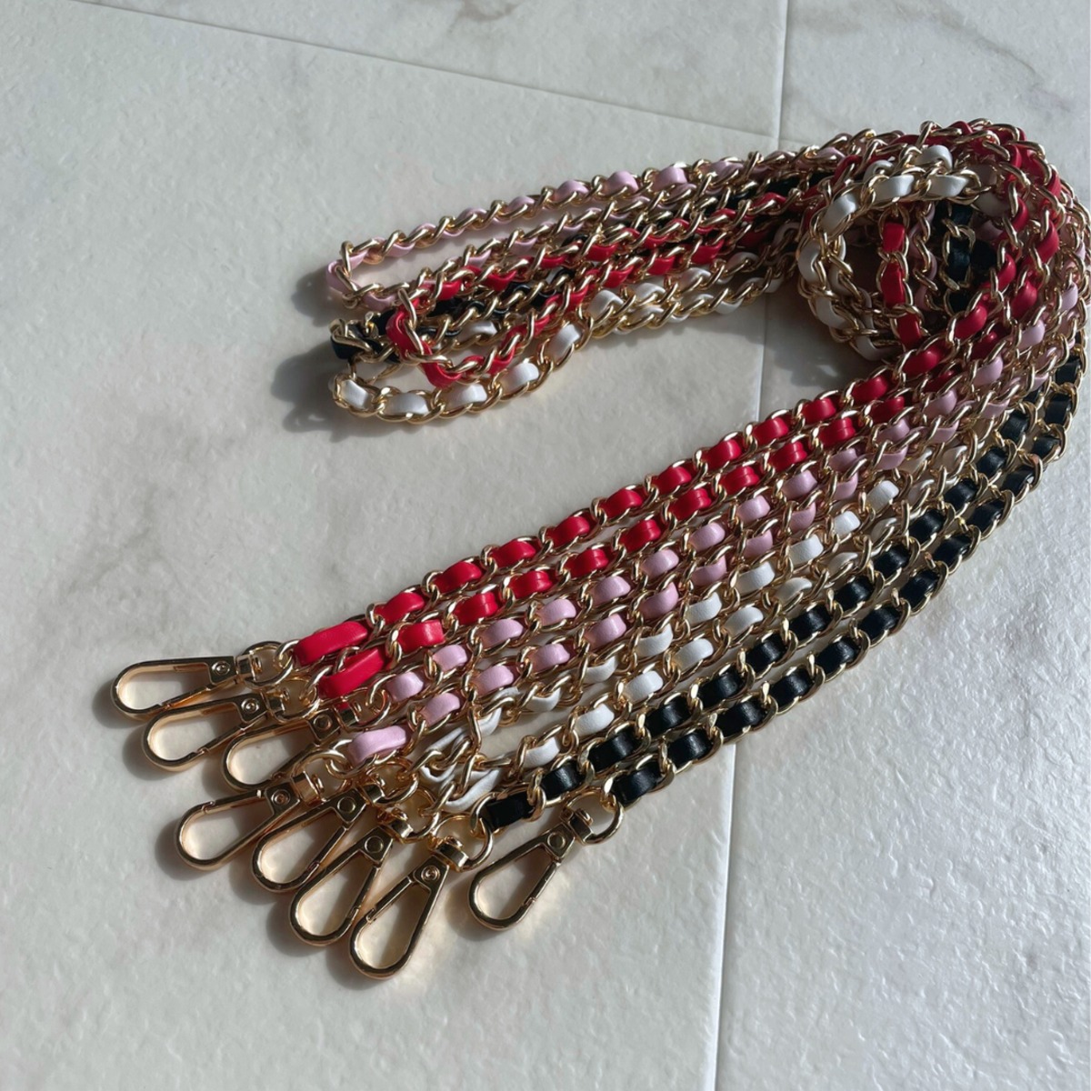 レザーチェーン【ゴールド】120cm、チェーンストラップ、編み込み