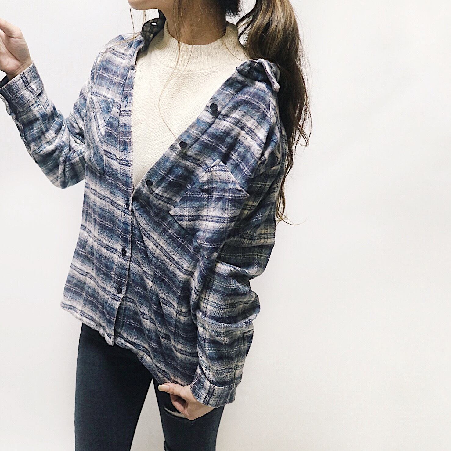 シンプルチェックシャツ