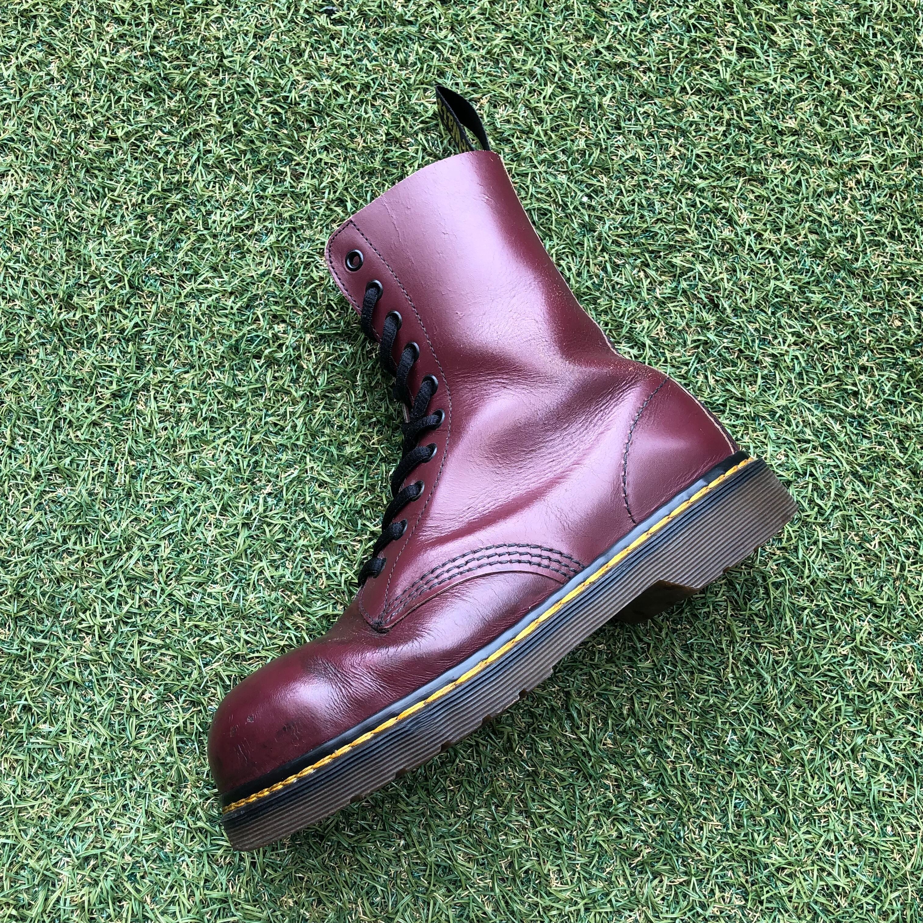 【希少レア】ドクターマーチン 10ホール イングランド製 ピンク スチールトゥ 希少！イングランド製！ Dr.Martin's ドクターマーチン 10ホールブーツ