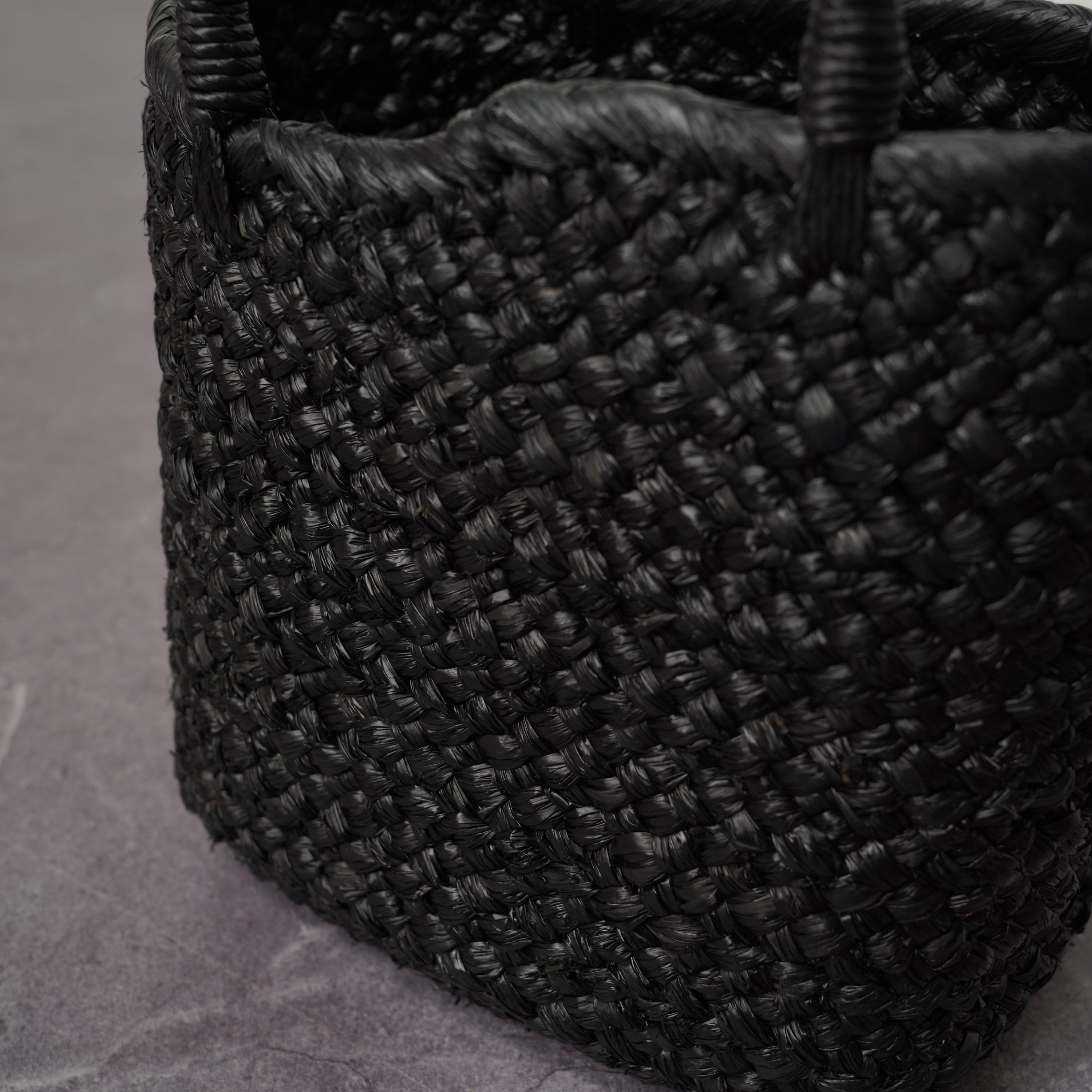 Marche Bag (SS) - Black | AMPIANA