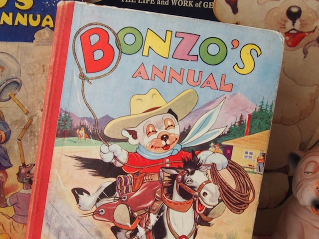 イギリスアンティーク　BONZO(絵本)