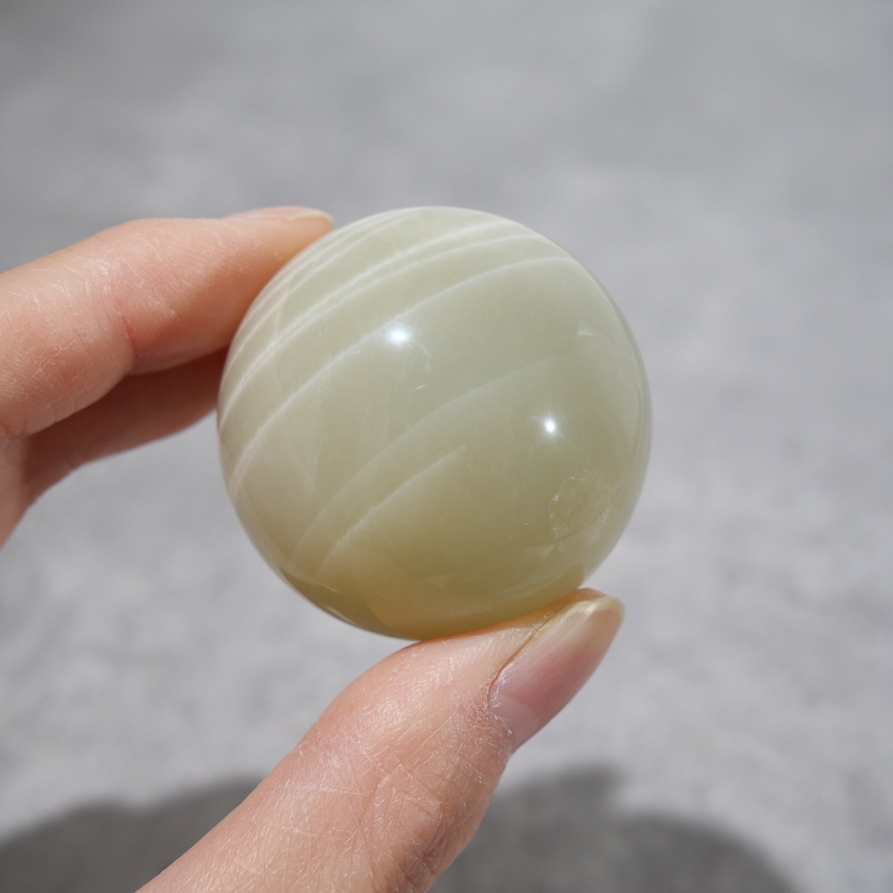 グリーン ムーンストーン  / スフィア【φ4.1cm】