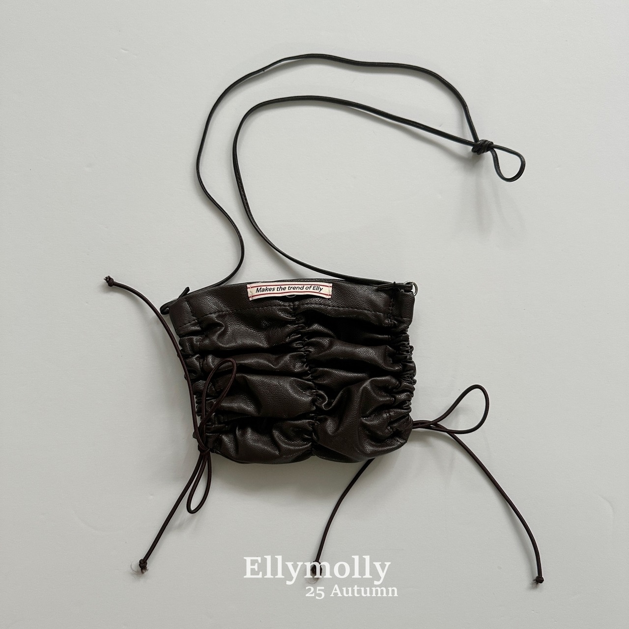 韓国子供服 / 26Autumn / ELLY MOLLY / ストリングミニバッグ *free*