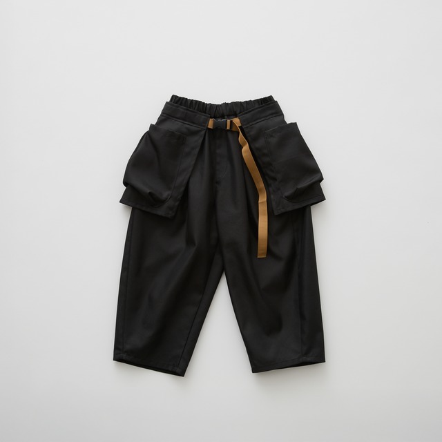 eLfinFolk(エルフィンフォルク)/ Iridescent Gabardine Barrel Pants with Waist Belt Bag / black / 140