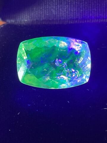 ルビー ルース 4石 計約1.5ct〜2ct すべてブルーライト反応あり | Pay ID
