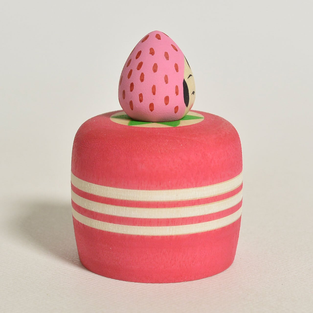 ＊イチゴchan様お取り置き　1/11＊ いちごケーキちゃんえじここけし 約1.5寸 約4.5cm 鈴木明 工人（作並系