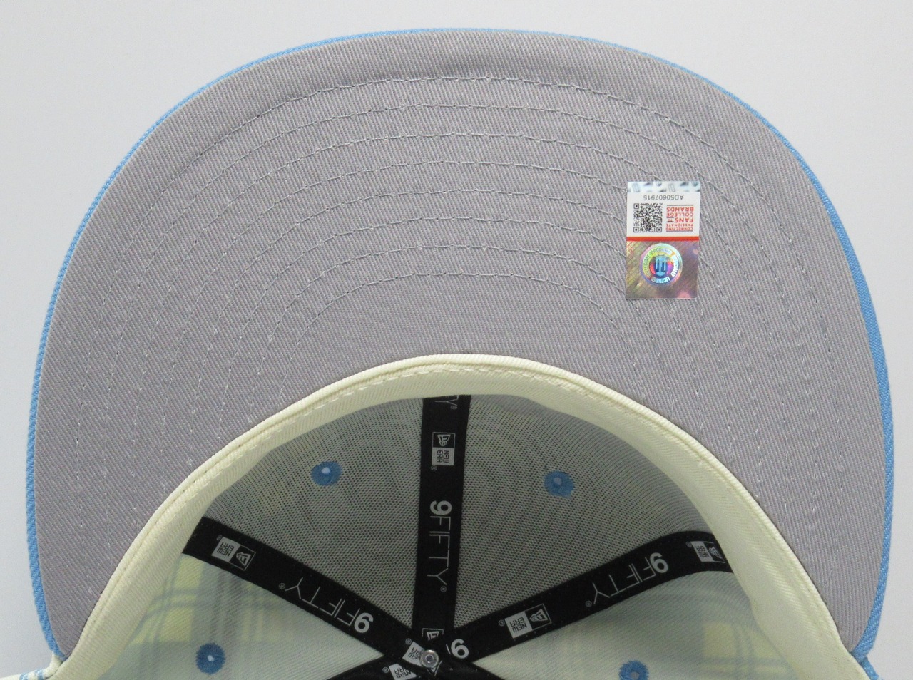 NEW ERA 9fifty  University of North Carolina　UNC　LIGHT BLUE（チェック柄）