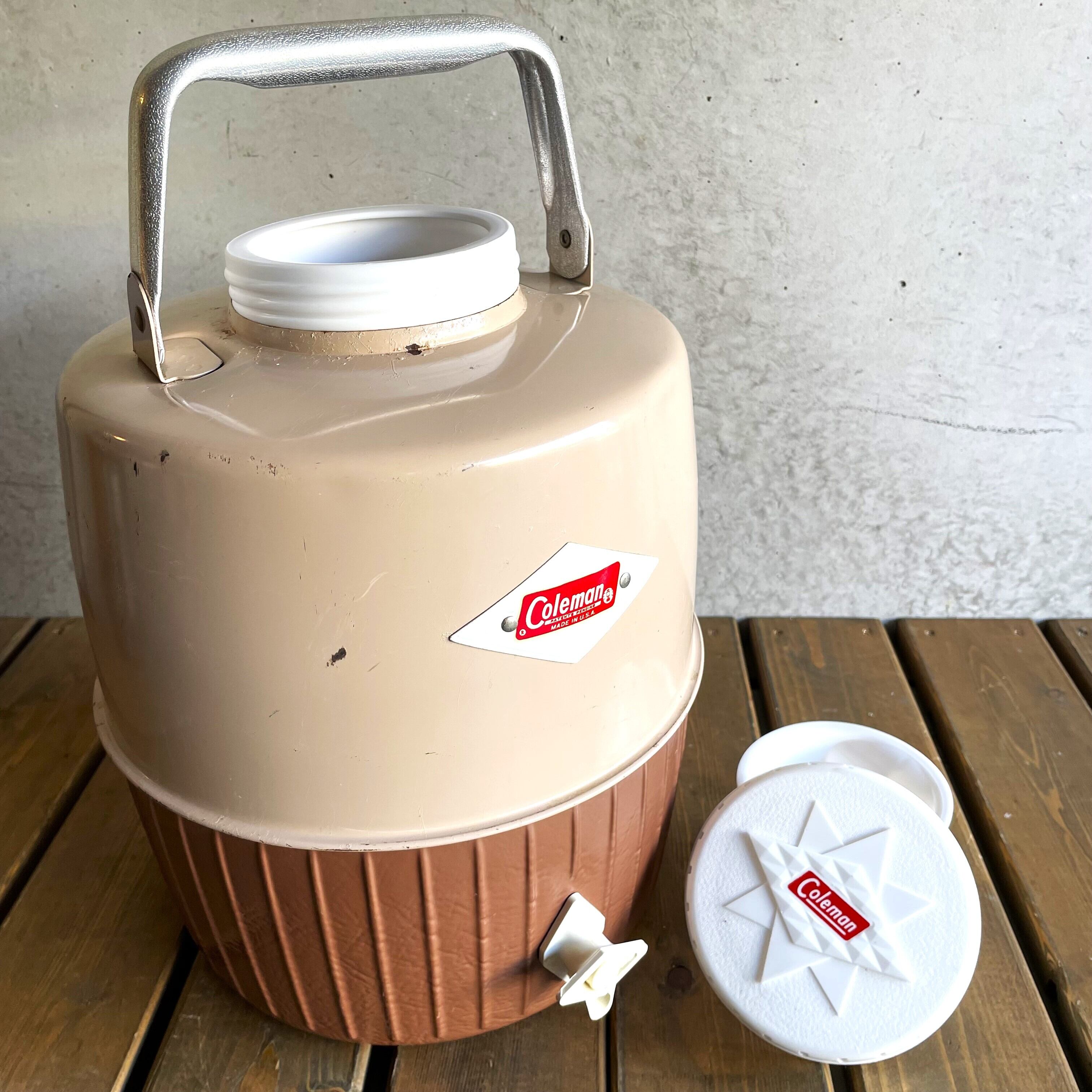 コールマン ウォータージャグ ダイヤモンドロゴ 2ガロン バターナッツ