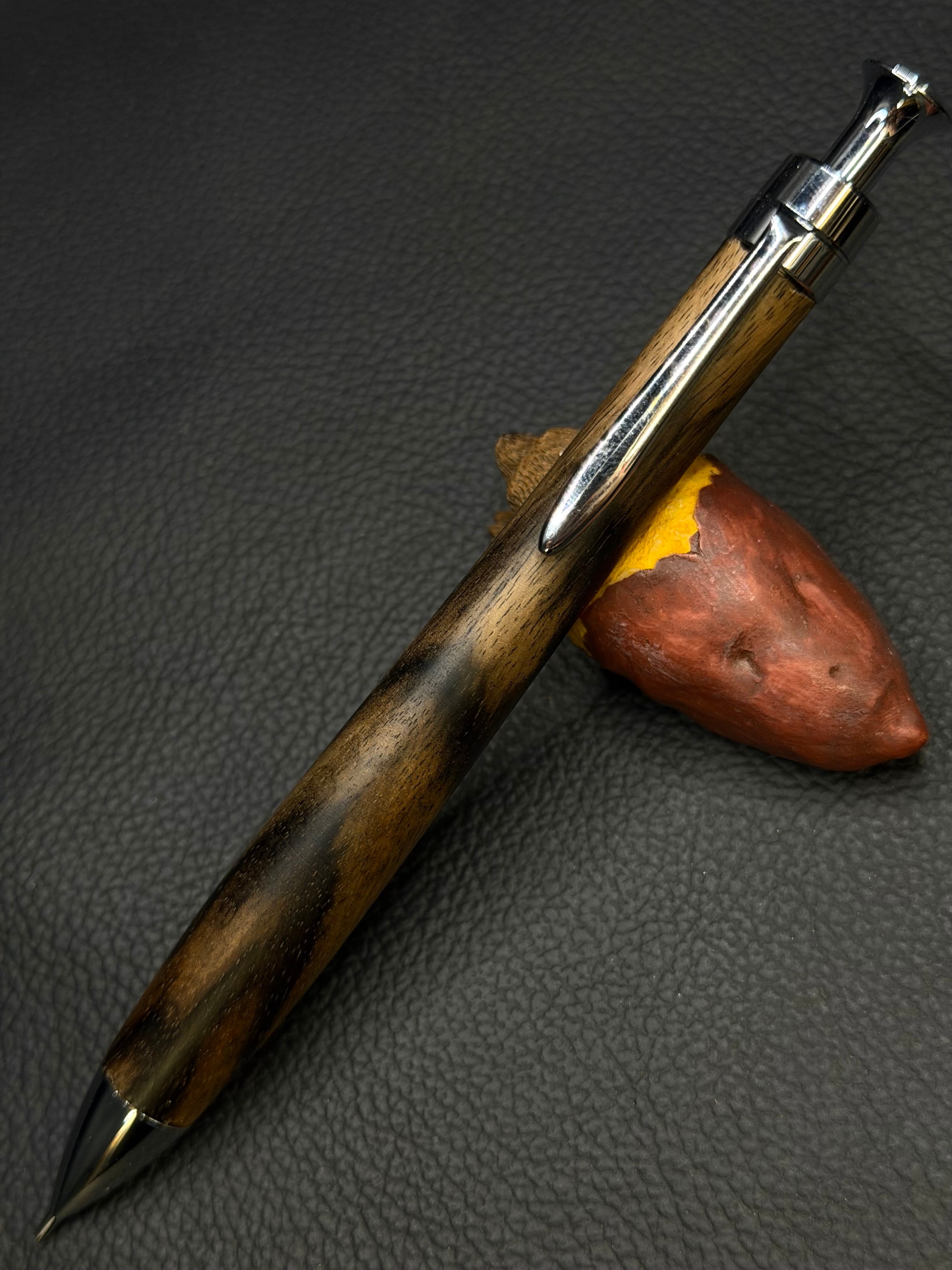 24 黒柿 極上 | こぶた工房