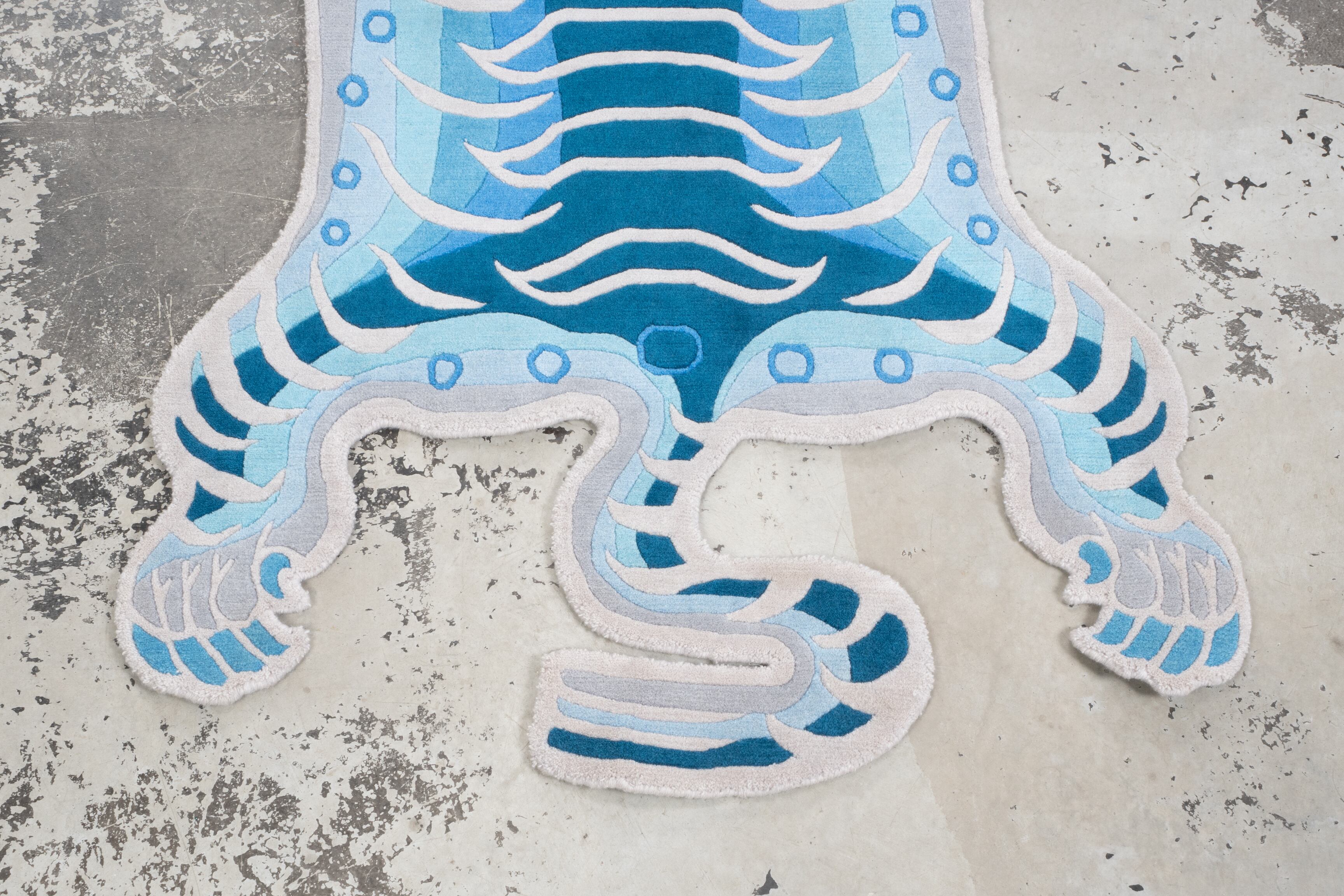 Tibetan Tiger Rug 《Mサイズ•尾州ウール・オリジナル4・夏の藍染