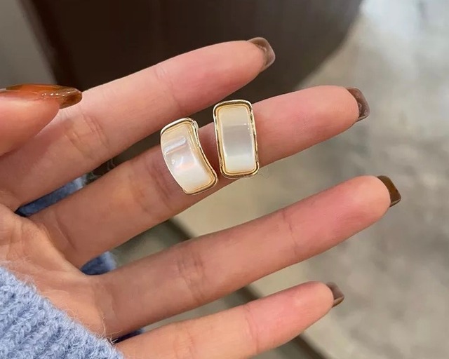 ドーリーピアス/イヤリング