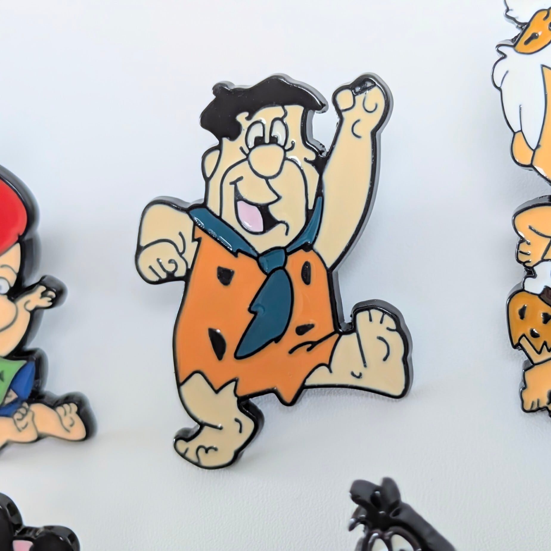 ♧送料無料！ ★ピンズ PINS★ピンバッジ 【 原始家族フリントストーン 】ピンズ 5Pセット / ピンバッジ / PINS〚アメリカン雑貨 アメトイ〛
