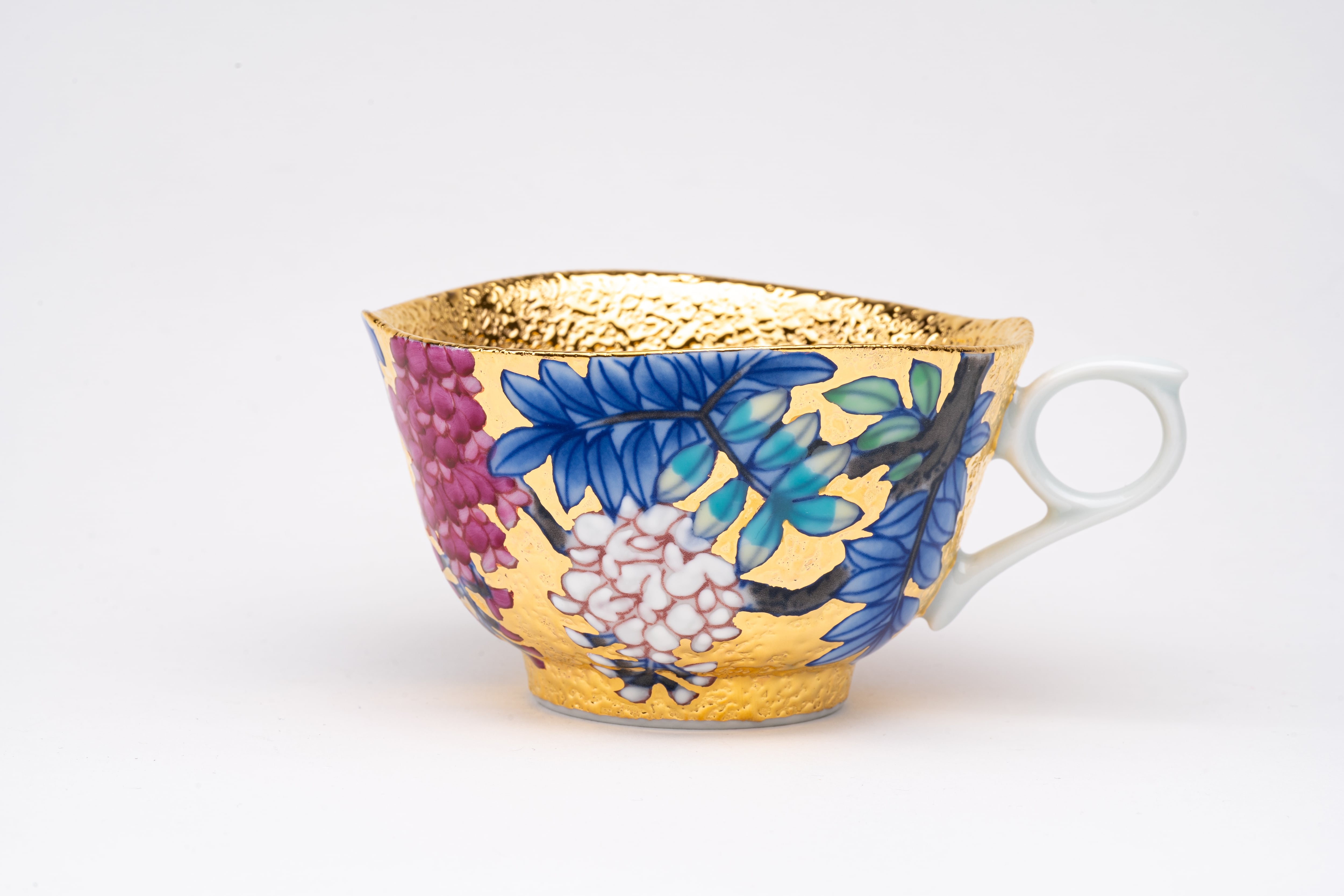 有田焼】金龍窯 金彩 藤絵 カップ&ソーサー｜手描き・木箱付・送料無料