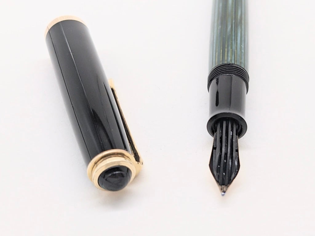 50s ペリカン 400NN 緑縞 Pelikan 400NN (中字) 14C 50s ペリカン 400NN 緑縞 Pelikan 400NN (中字) 14C