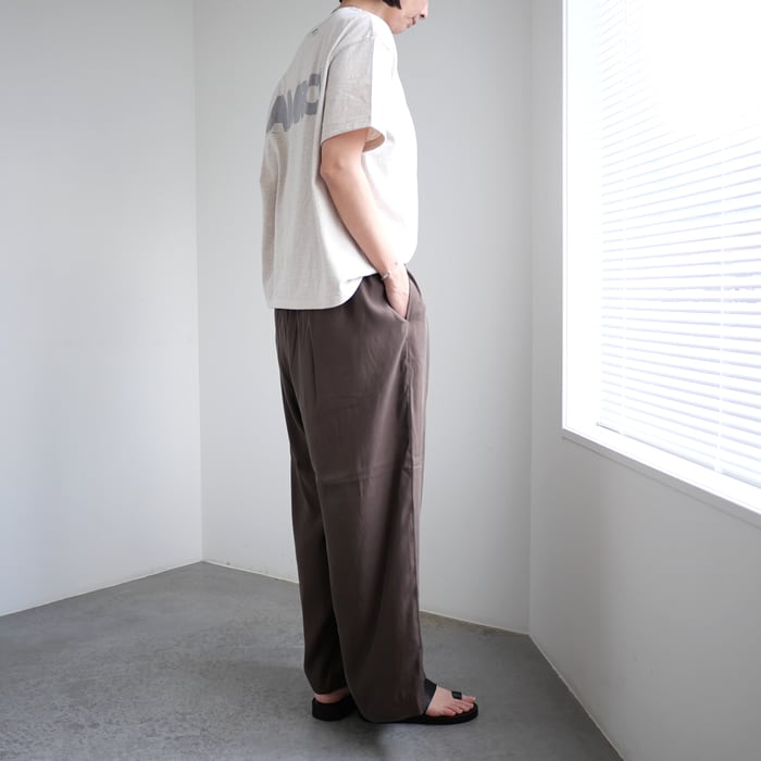 AMERICANA 後ろVネック丸胴 FOOT BALL TEE AMERICANA（アメリカーナ）の「AMERICANA アメリカーナ 後ろVネック丸