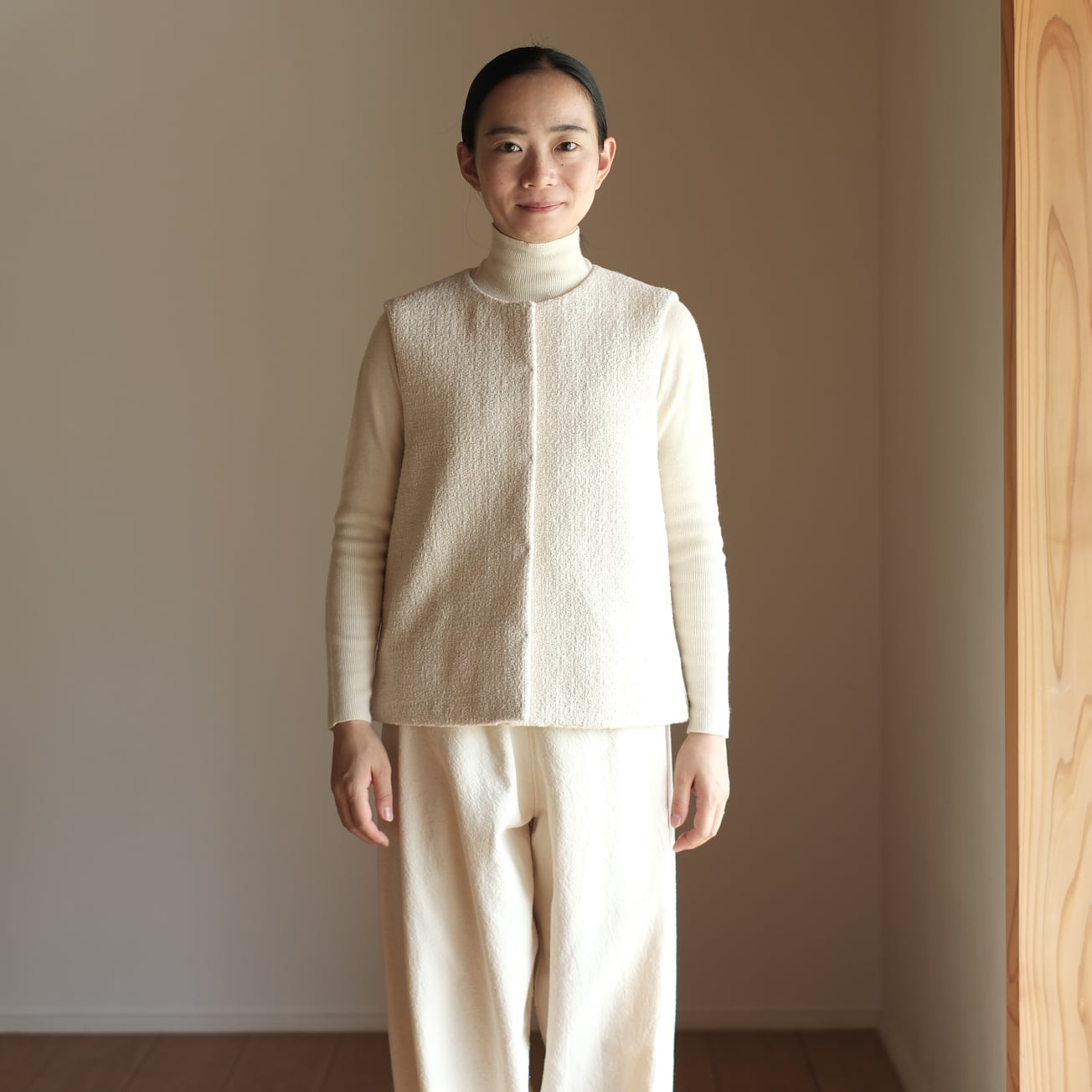 ベスト（手紡手織木綿 生成） | えみおわす